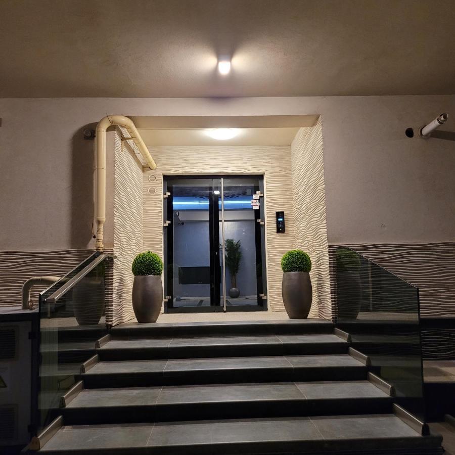 Zen Garden Apartament De Lux Nou Pe Malul Marii คอนสตันซา ภายนอก รูปภาพ